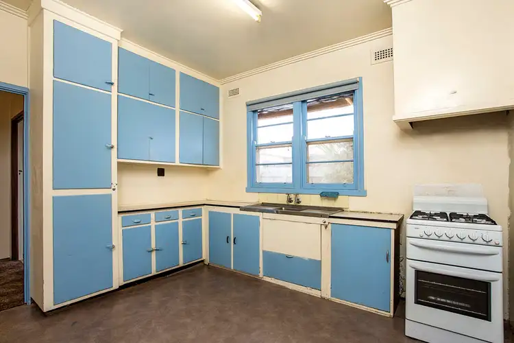 Fifth view of Homely house listing, 7 RAMSAY STREET, Aberfeldie VIC 3040