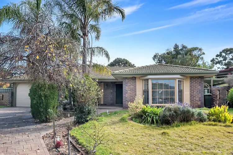 6 Terrigal Court, Redwood Park SA 5097