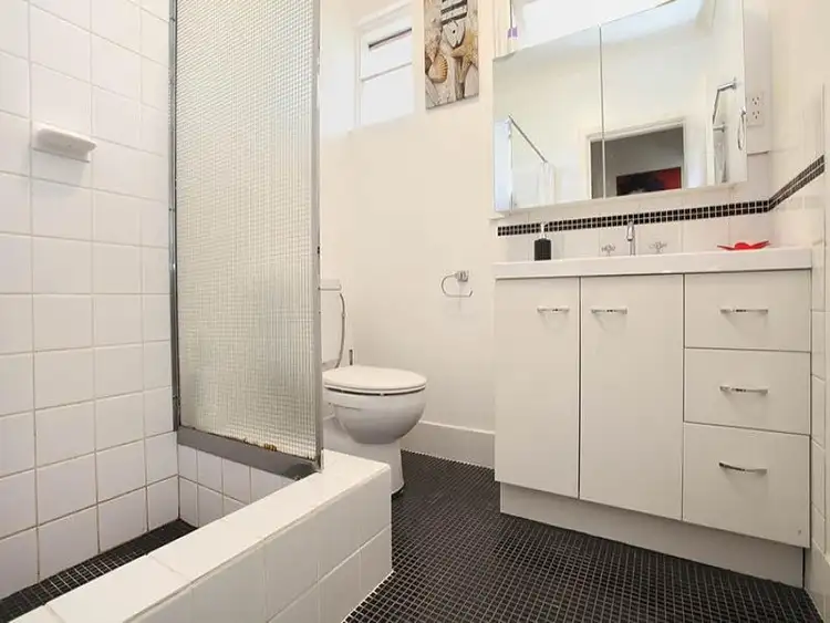 Sixth view of Homely unit listing, 4/44 Hobbs Avenue, Como WA 6152