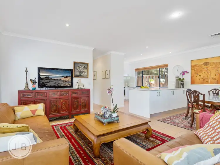 Second view of Homely house listing, 6 The Pines, Como WA 6152