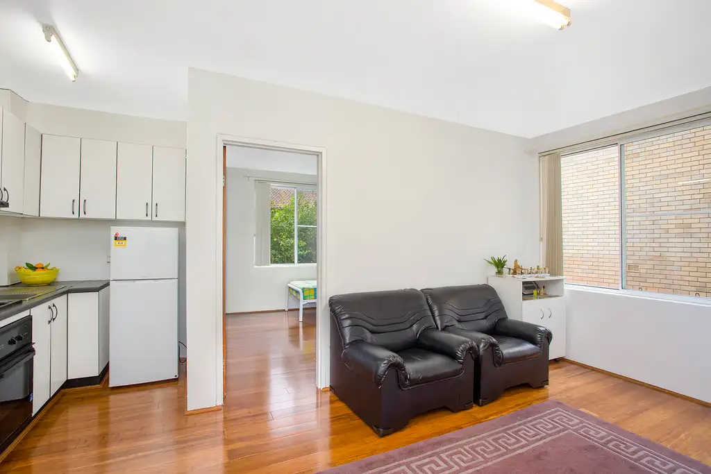 Main view of Homely unit listing, 16/6 Francis Street, Dee Why NSW 2099