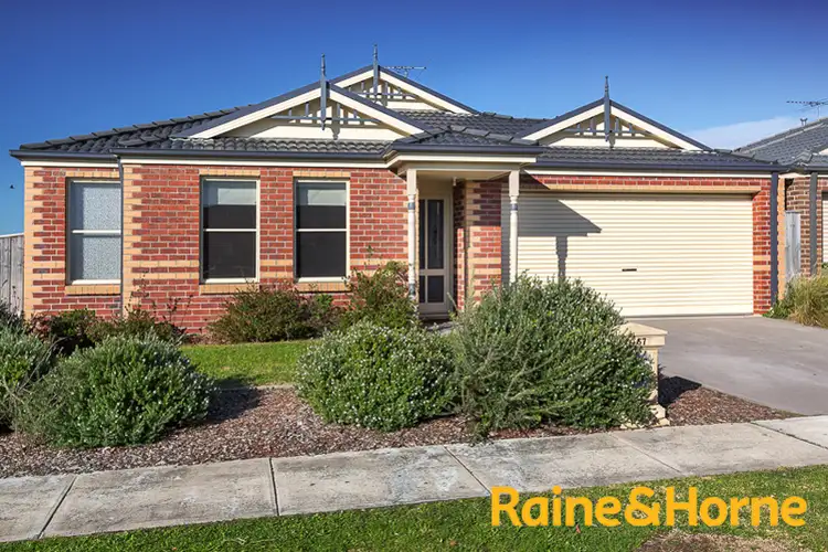 57 Banfield Place, Lyndhurst VIC 3975