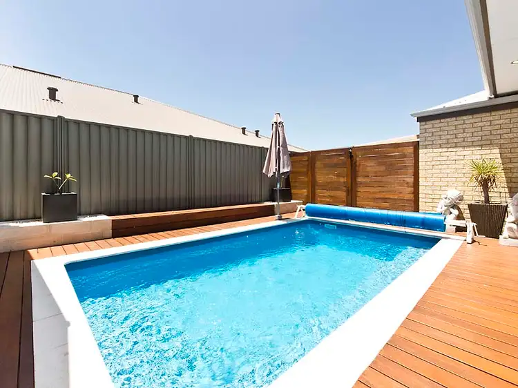 10 Halliday Road, Byford WA 6122