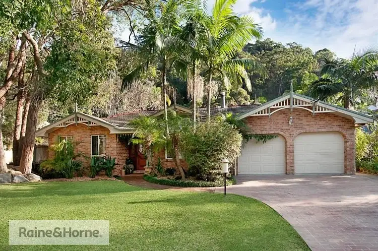 1 Glen Haven Close, Umina Beach NSW 2257