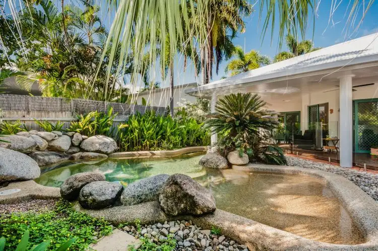 11 Pellowe Street, Clifton Beach QLD 4879