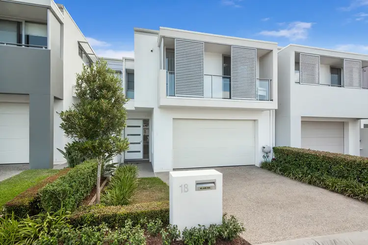 18 Central Park Avenue, Baulkham Hills NSW 2153