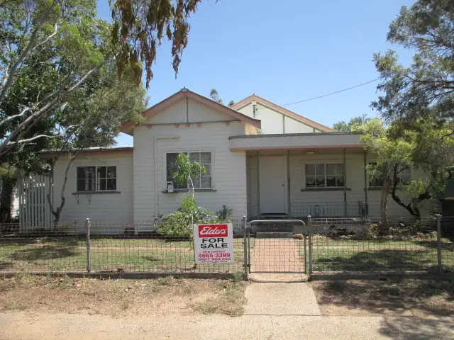 25 BINNIE STREET, Tara QLD 4421