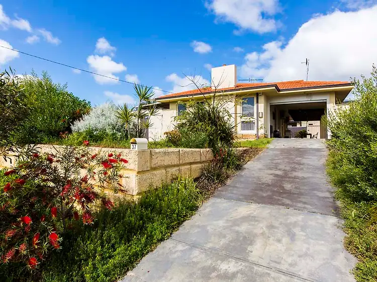 37 Belvedere Road, Hamersley WA 6022