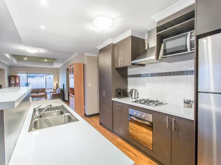 36 Gladstone Road, Armadale WA 6112