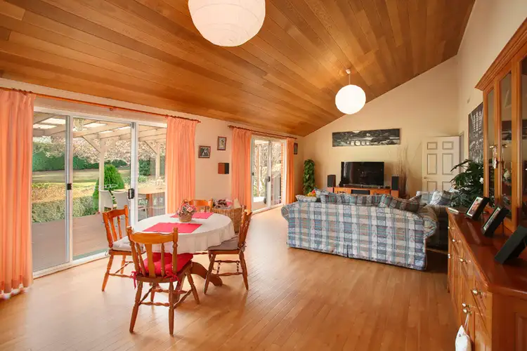 Fourth view of Homely house listing, 8 Cooke Place, Moss Vale NSW 2577