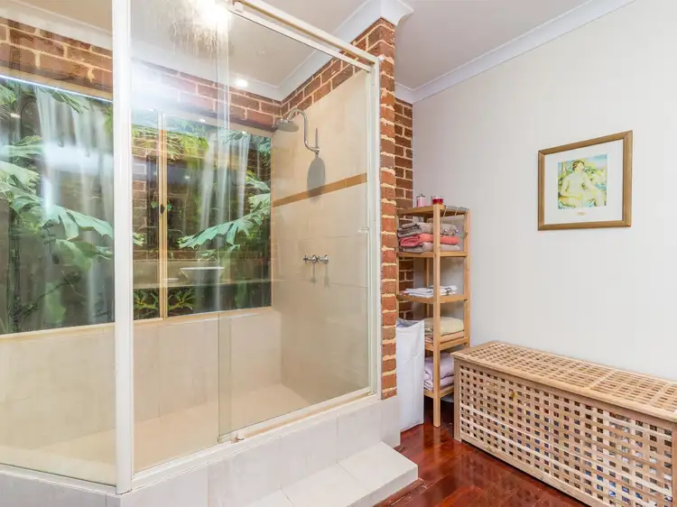 Seventh view of Homely house listing, 4 Hillway, Swan View WA 6056