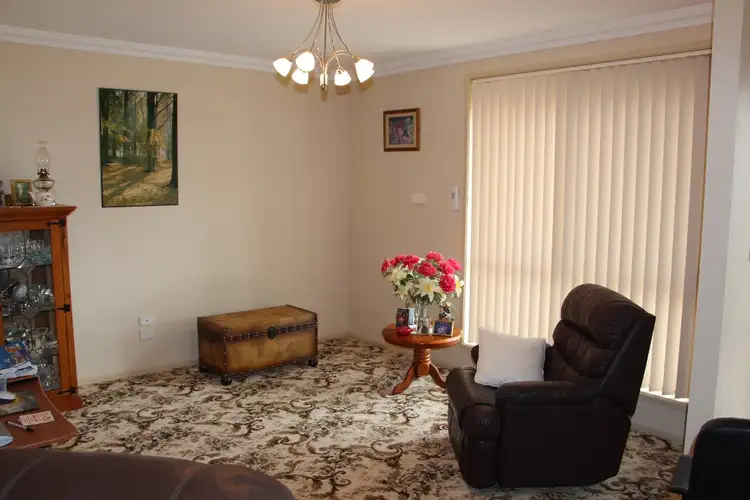 Sixth view of Homely house listing, 4 Hopbush Crescent, Griffith NSW 2680