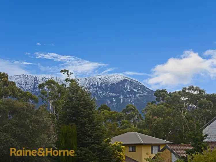 Fifth view of Homely unit listing, 1/14 Weemala Court, Mount Nelson TAS 7007