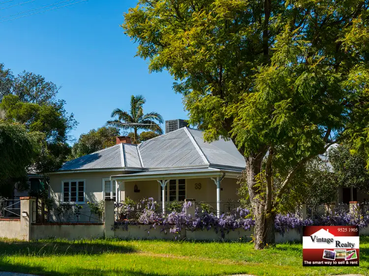 39 Clifton Street, Byford WA 6122