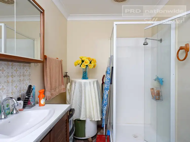 Sixth view of Homely unit listing, 2/46-48 Walana Crescent, Kooringal NSW 2650