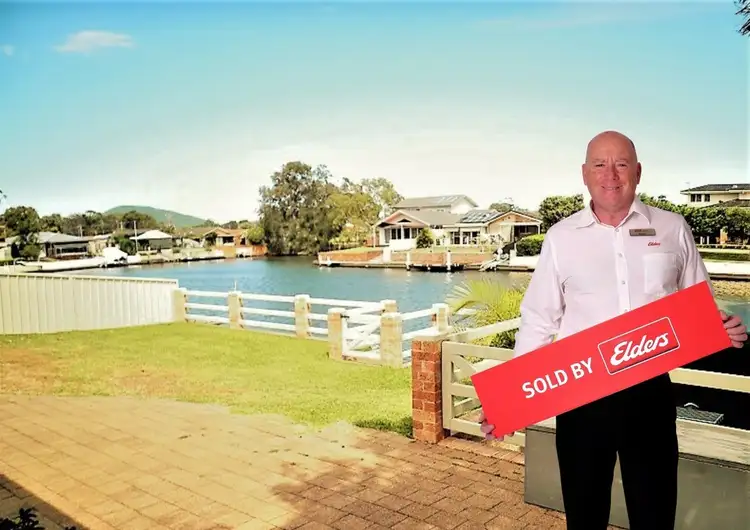 39 Elouera Crescent, Forster NSW 2428