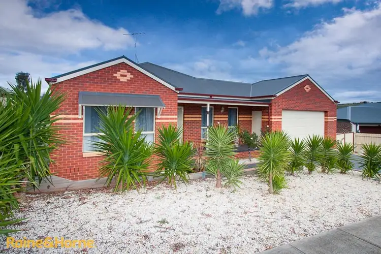 11 Starflower Way, Sunbury VIC 3429