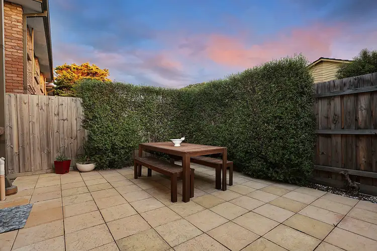 Fifth view of Homely townhouse listing, 2/295 Nepean Highway, Seaford VIC 3198