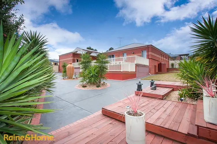 Second view of Homely house listing, 11 Starflower Way, Sunbury VIC 3429