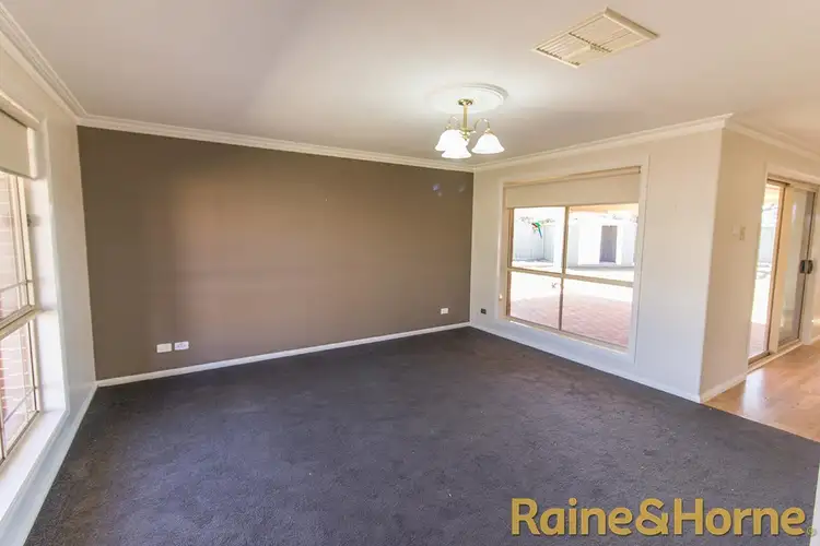Sixth view of Homely house listing, 8 Todman Court, Dubbo NSW 2830