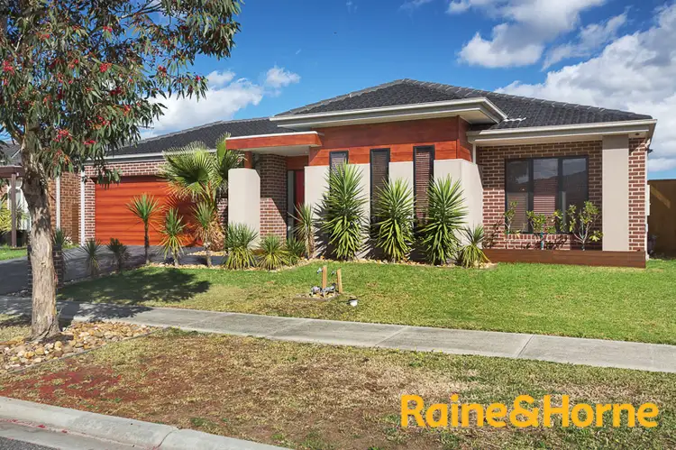 52 Bluemist Circuit, Lyndhurst VIC 3975