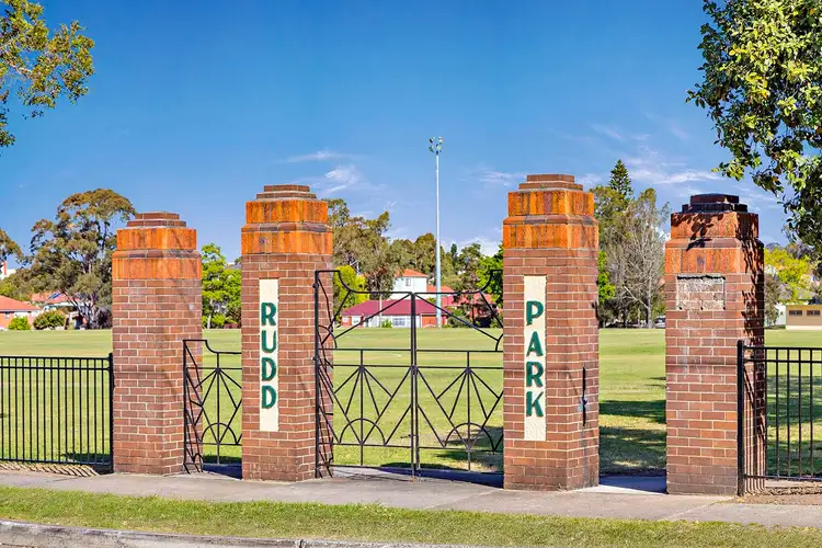 Fifth view of Homely house listing, 15 Linda Street, Belfield NSW 2191