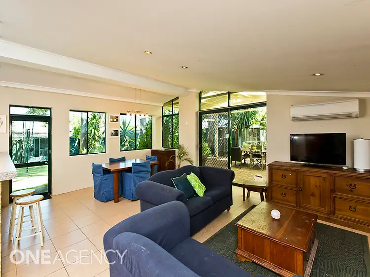 26 Florizel Street, Coolbellup WA 6163