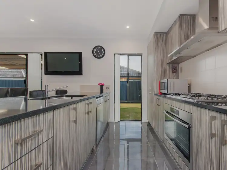 Sixth view of Homely house listing, 18 Spinifex Road, Baldivis WA 6171