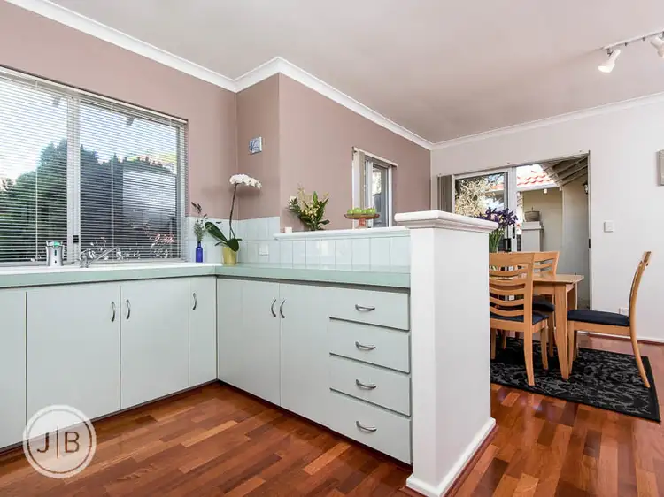 1/253 Canning Highway, Como WA 6152