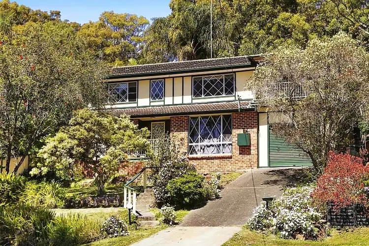 2 Talara Avenue, Bateau Bay NSW 2261