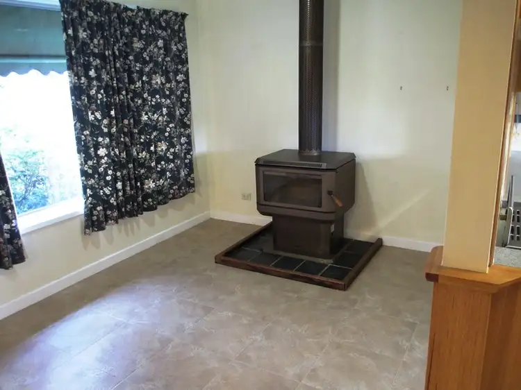 Fourth view of Homely house listing, 70 Bayley St, Alexandra VIC 3714