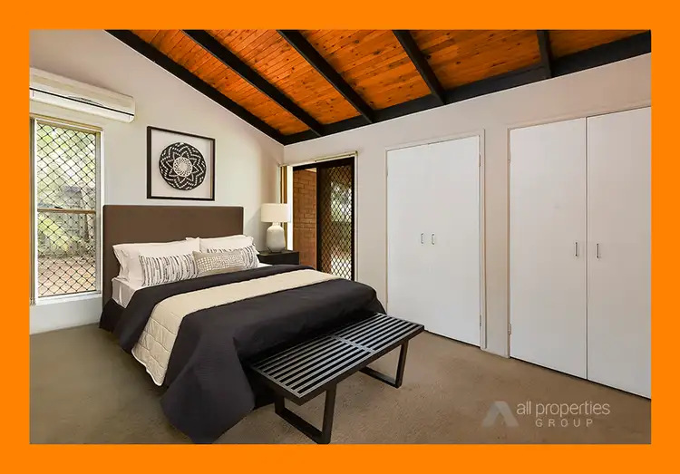 Fifth view of Homely house listing, 1 LYRA CT, Regents Park QLD 4118