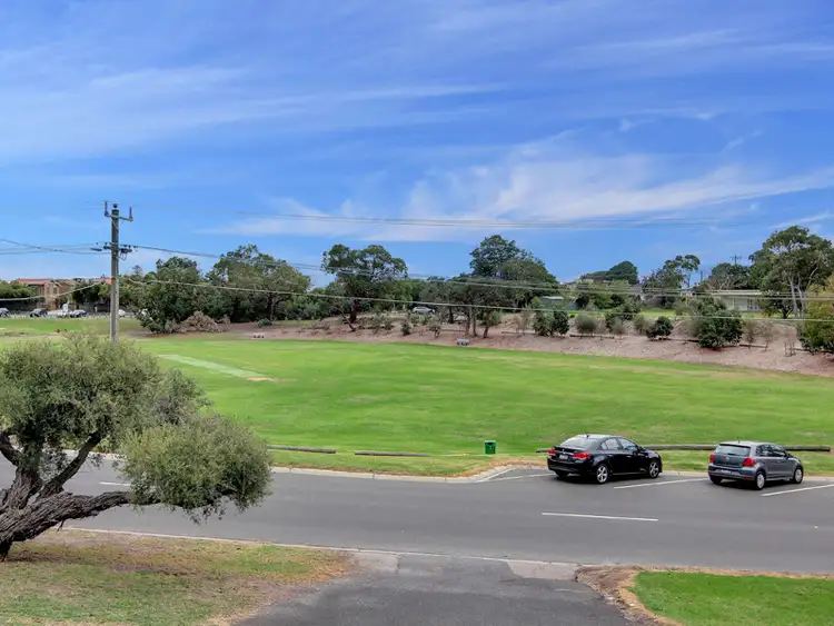 2/40 Williams Street, Frankston VIC 3199