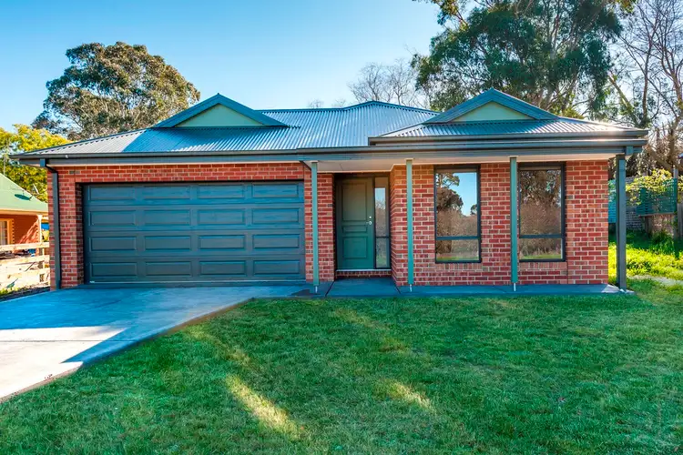33 Tucker Street, Malmsbury VIC 3446