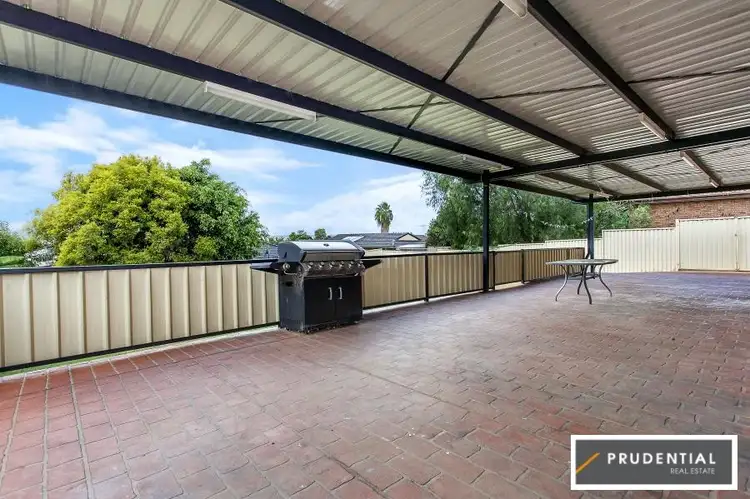 Sixth view of Homely house listing, 10 Dolomite Place, Eagle Vale NSW 2558