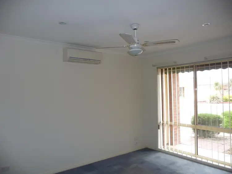 Sixth view of Homely house listing, 2 Bennett Court, Echuca VIC 3564