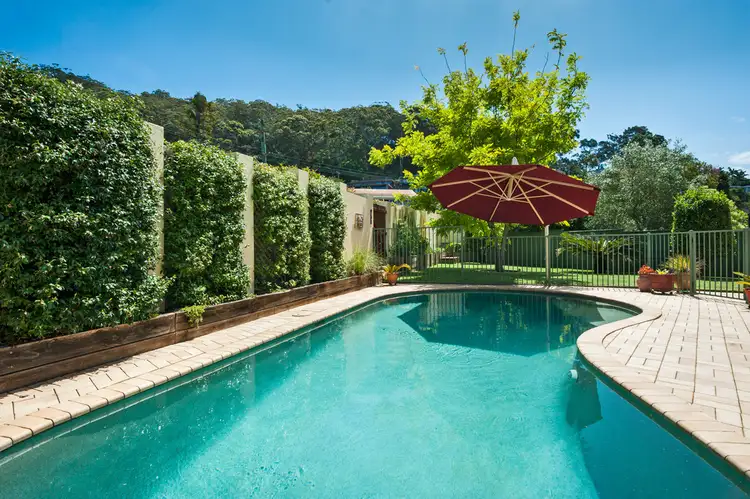 4 Cedar Crescent, Blackwall NSW 2256
