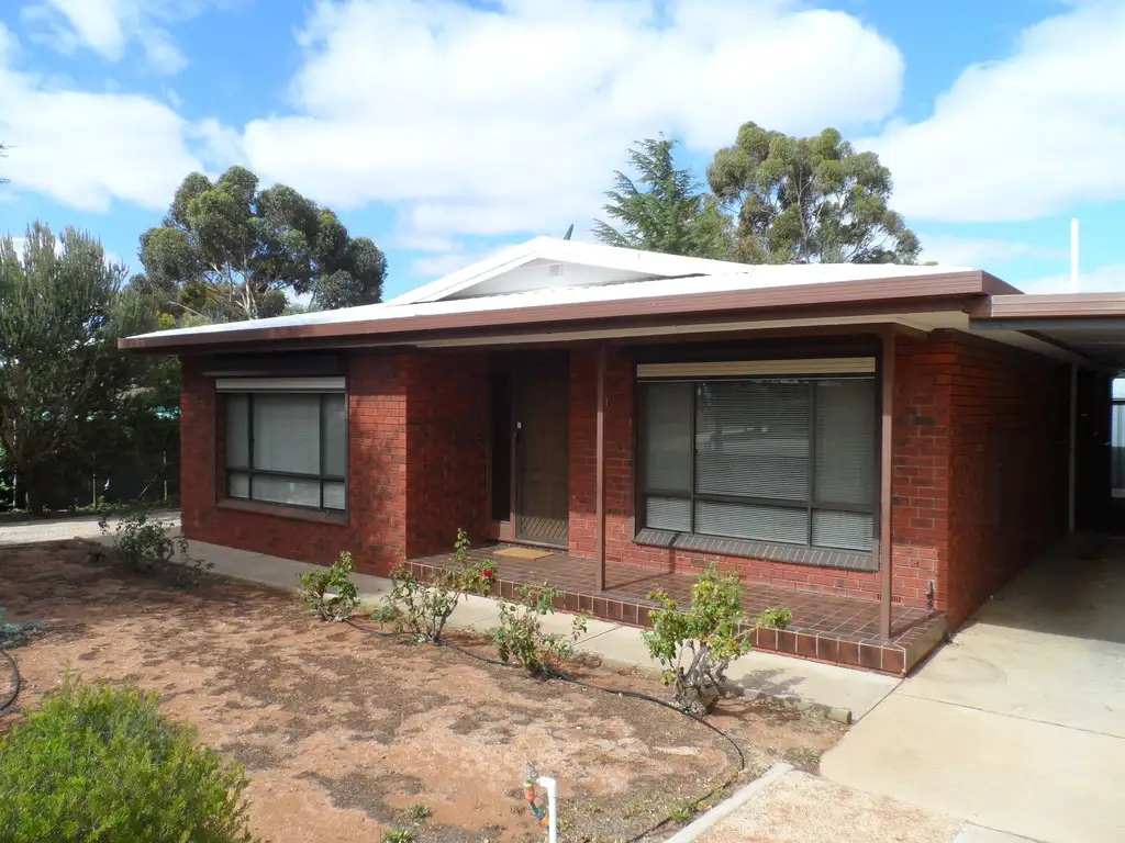 Main view of Homely house listing, 18 Westbrook Avenue, Loxton SA 5333