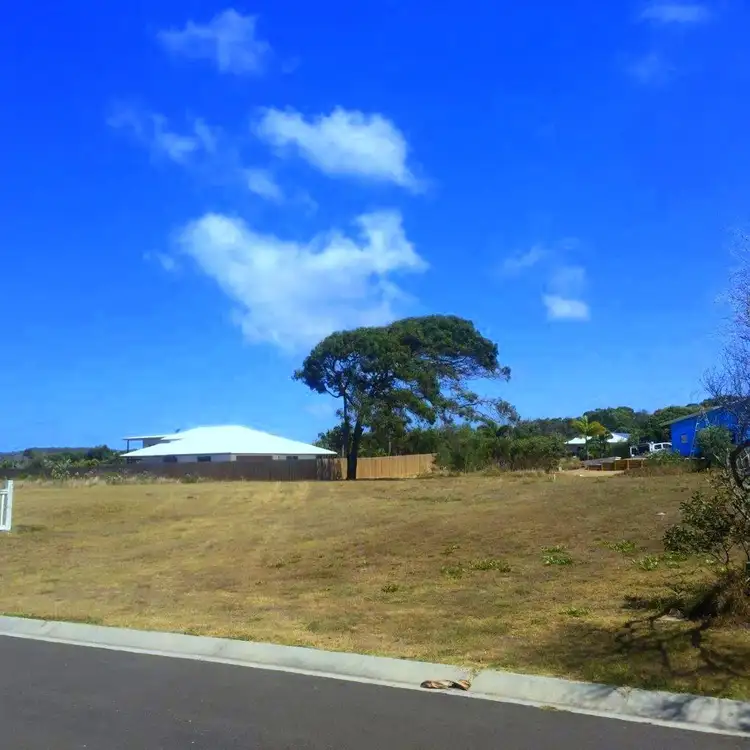 24 Atlantis Boulevard, Agnes Water QLD 4677