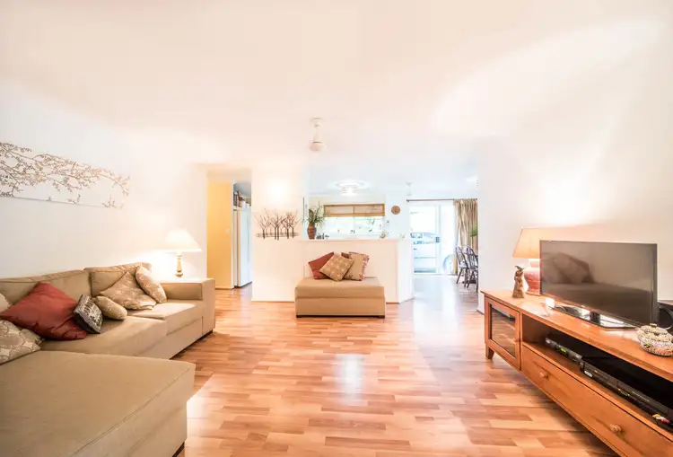 10 Olsen Place, Jubilee Pocket QLD 4802