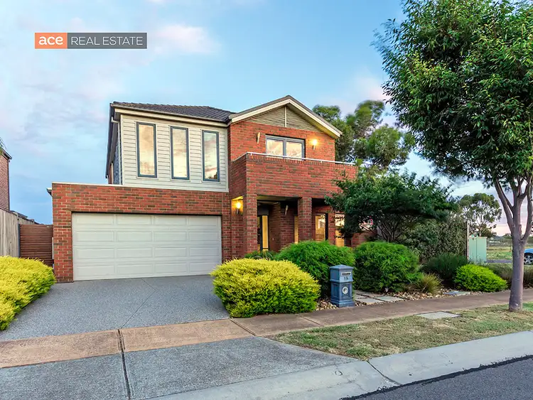 15 Blue Wren Drive, Williams Landing VIC 3027