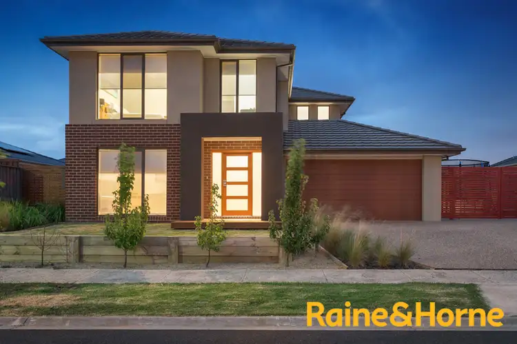 27 Honeybark Crescent, Lyndhurst VIC 3975