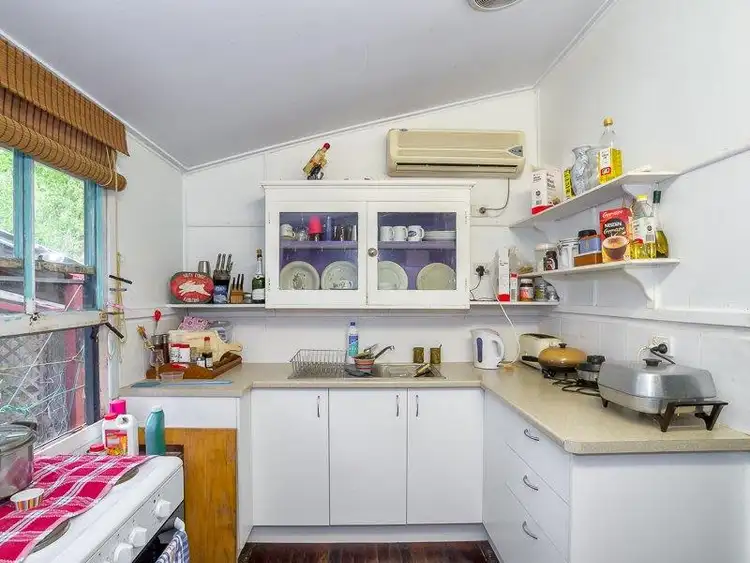 Third view of Homely house listing, 7 Hibiscus Street, Urangan QLD 4655