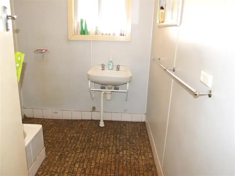 Fifth view of Homely house listing, 8 Paddick St, Berri SA 5343