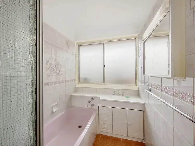 Fifth view of Homely house listing, 28 Manfred Avenue, St Albans VIC 3021