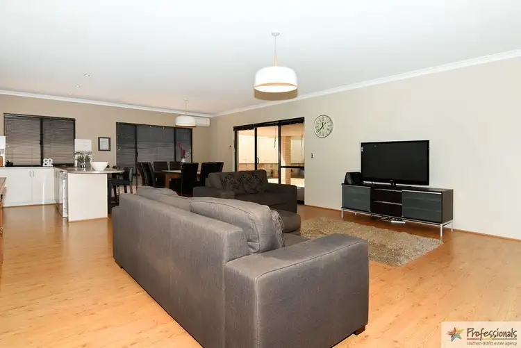 Fifth view of Homely house listing, 10 Kingfisher Drive, Collie WA 6225