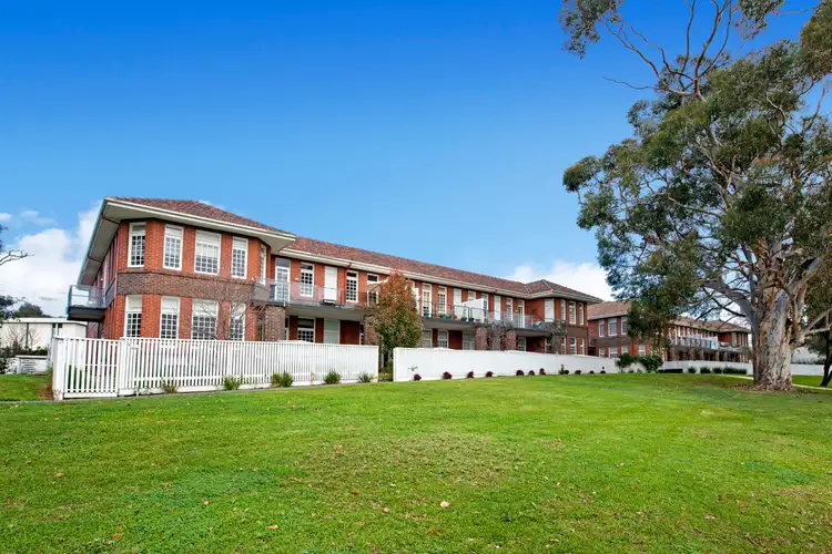 Second view of Homely unit listing, 4/34 Linacre Drive, Bundoora VIC 3083