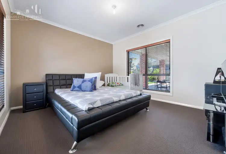 Seventh view of Homely house listing, 18 Somersby Road, Craigieburn VIC 3064
