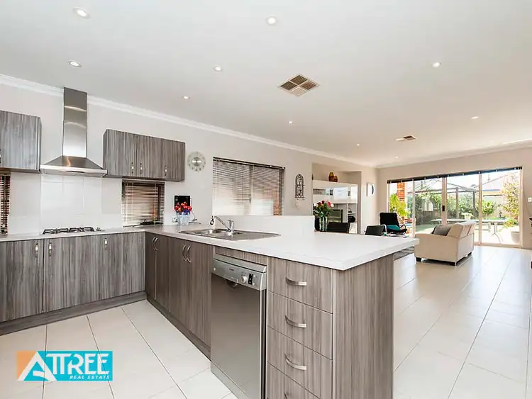 Sixth view of Homely house listing, 2 Bradshaw Street, Canning Vale WA 6155