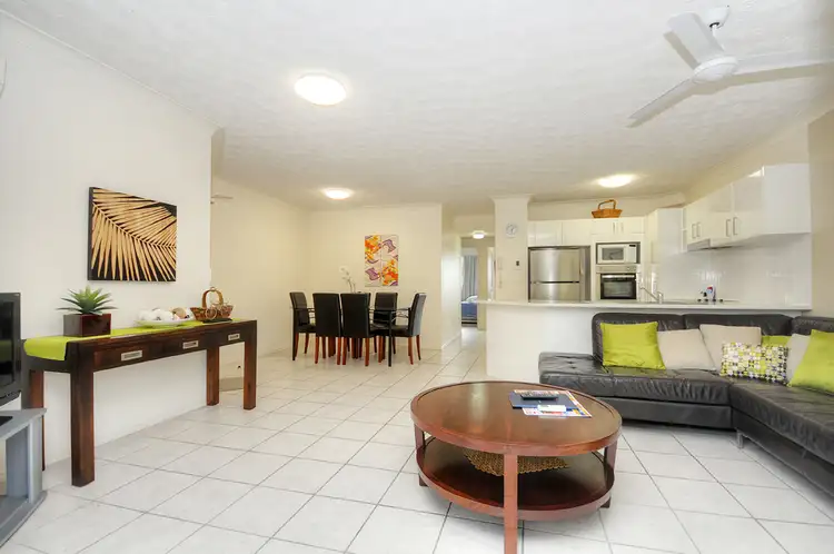 Unit @ / 7 Redondo Avenue, Miami QLD 4220
